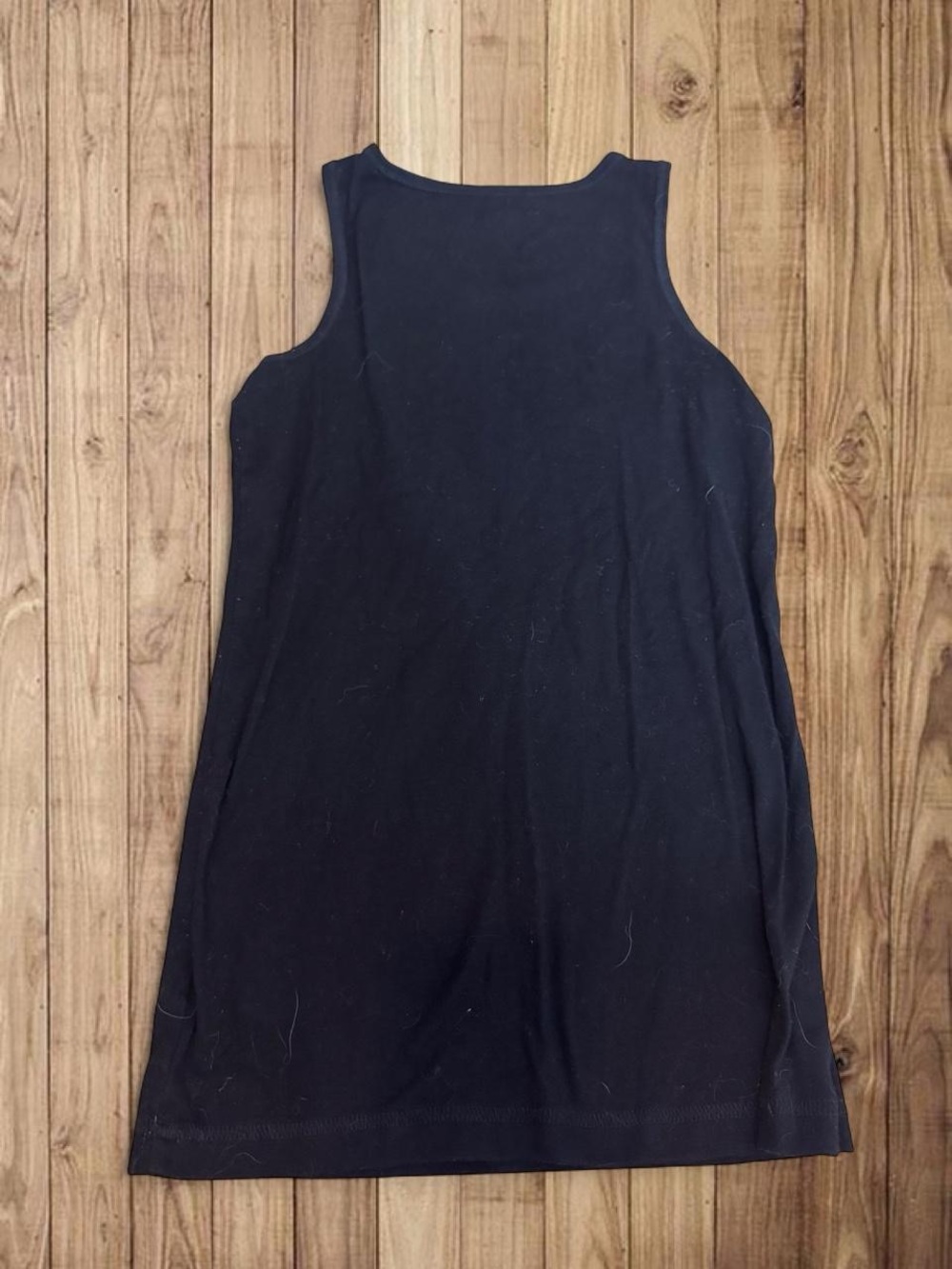 black tank - Picture 2 of 3